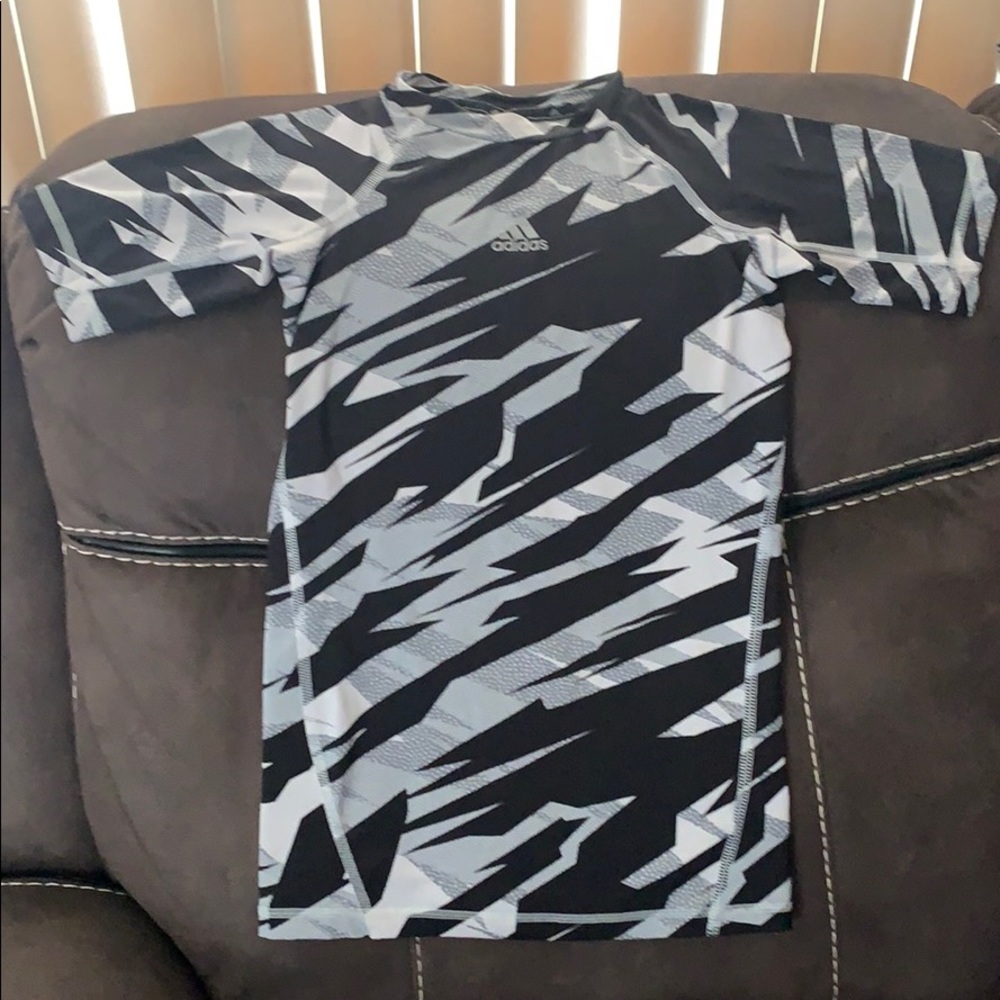 Adidas dry fit size 10-12 medium